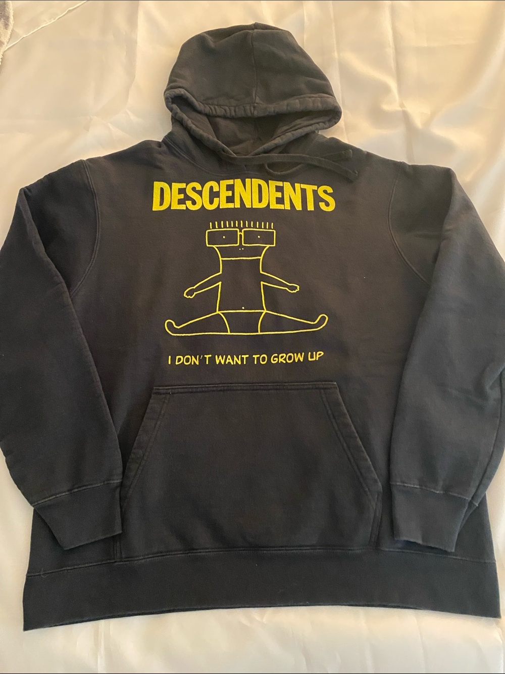 Descendants I don’t want to grow up Black Hoodie Size Large